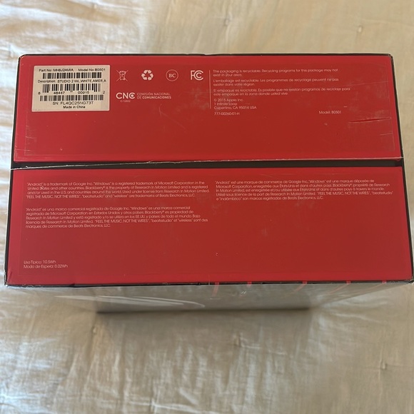 Beats Studio Wireless NIB // White & Red - Picture 4 of 4